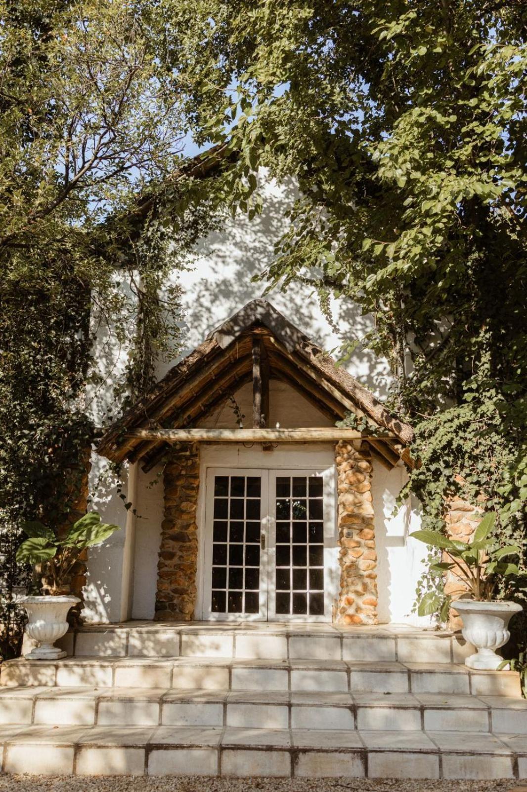 The Hertford Country Hotel Joanesburgo Exterior foto